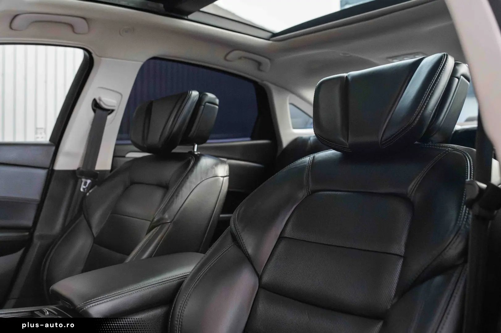 Renault Talisman Blue dCi EDC Initial Paris