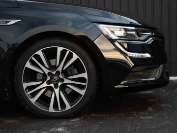 Renault Talisman Blue dCi EDC Initial Paris