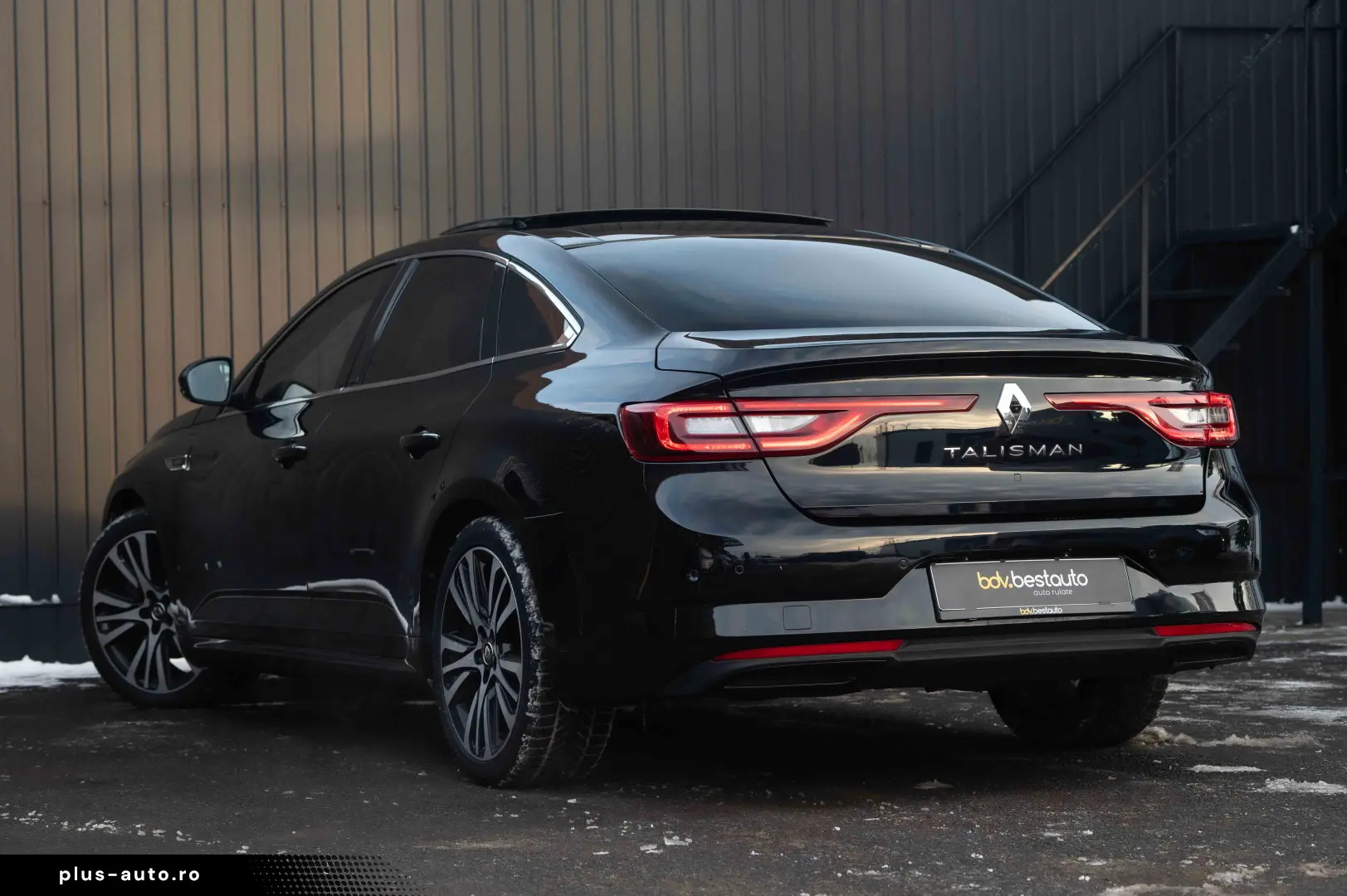 Renault Talisman Blue dCi EDC Initial Paris