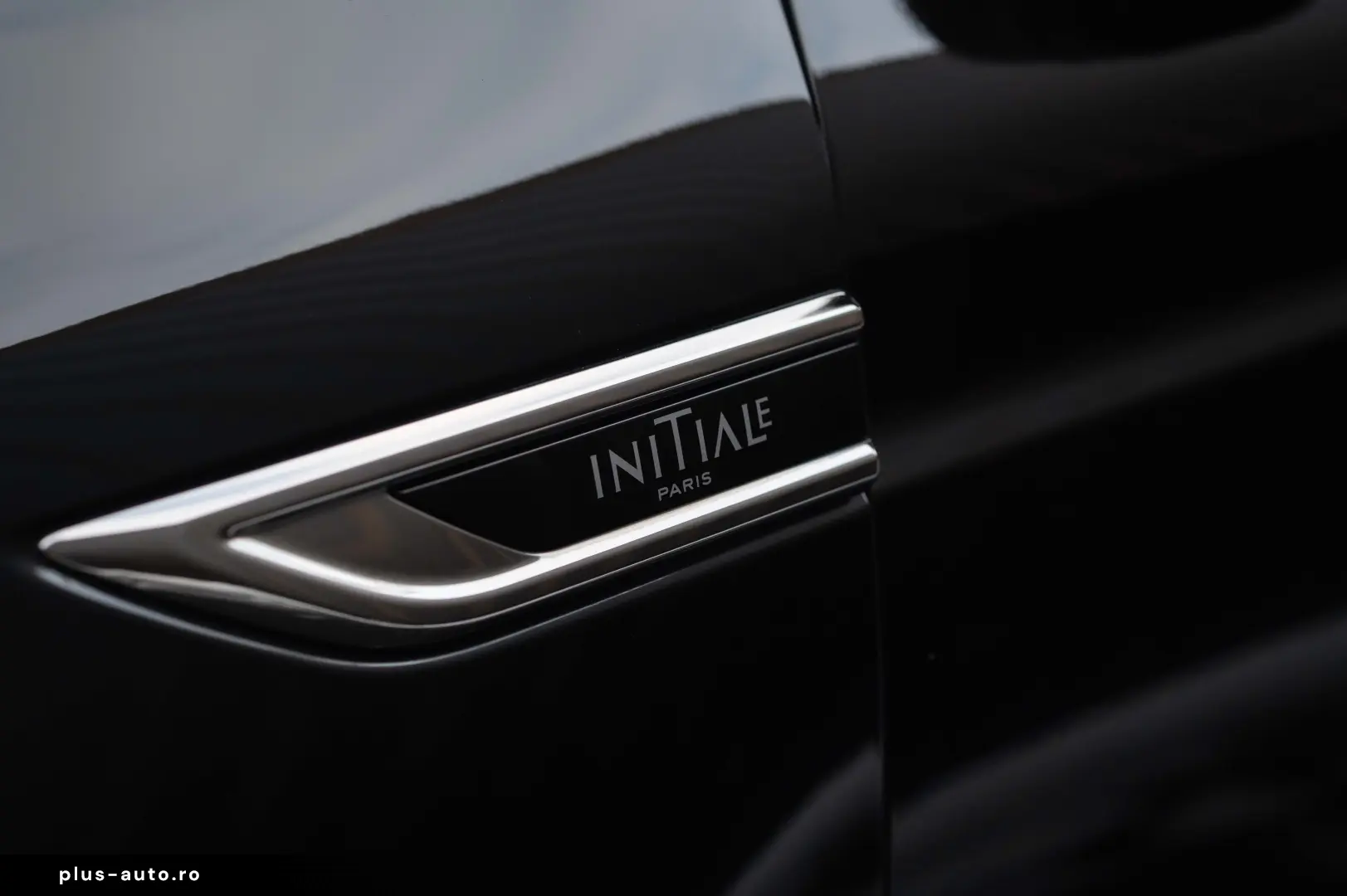 Renault Talisman Blue dCi EDC Initial Paris