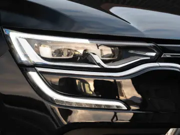 Renault Talisman Blue dCi EDC Initial Paris