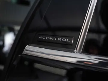 Renault Talisman Blue dCi EDC Initial Paris