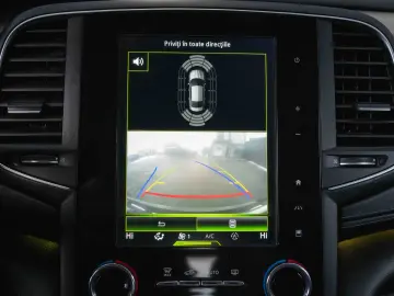 Renault Talisman Blue dCi EDC Initial Paris