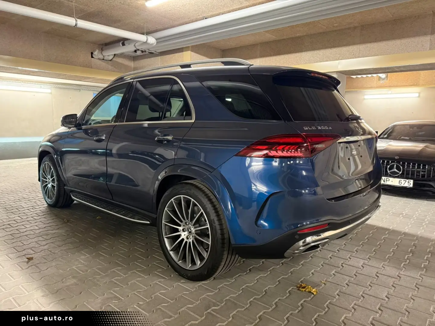 Mercedes-Benz GLE 300d 4Matic AMG Airmatic Pano Burm