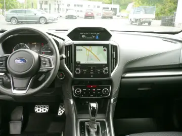 SUBARU Forester 2.0ie