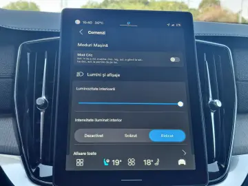 Volvo XC90 Ultra Dark T8 AT8 eAWD