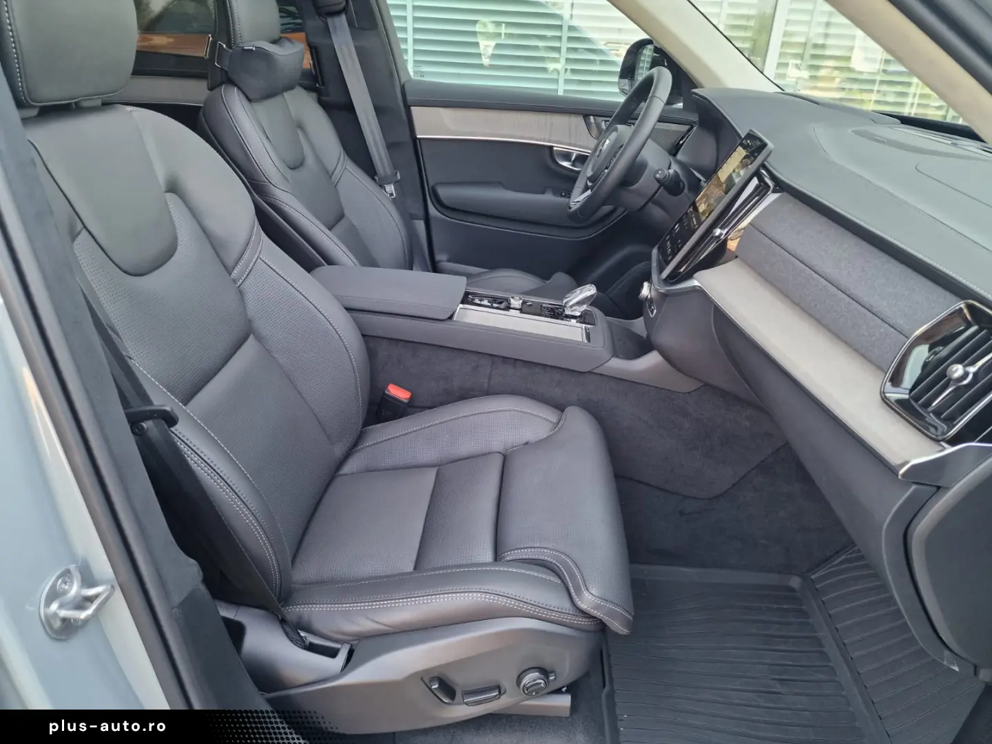 Volvo XC90 Ultra Dark T8 AT8 eAWD