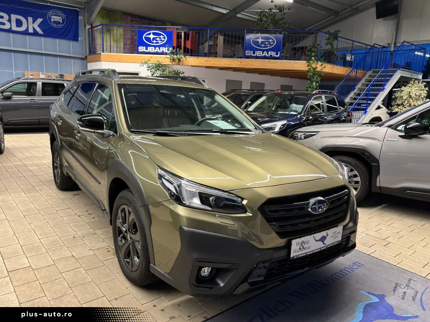 SUBARU OUTBACK Outback Edition Exclusive Cross