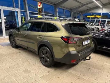 SUBARU OUTBACK Outback Edition Exclusive Cross