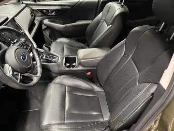 SUBARU OUTBACK Outback Edition Exclusive Cross