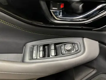 SUBARU OUTBACK Outback Edition Exclusive Cross