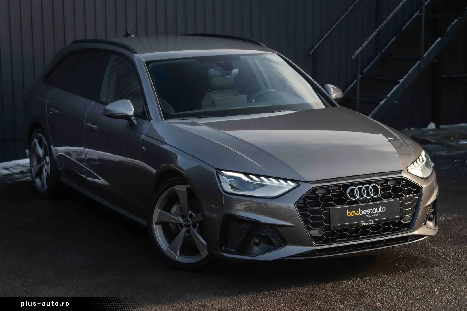 Audi A4 Avant 40 TDI S tronic S line