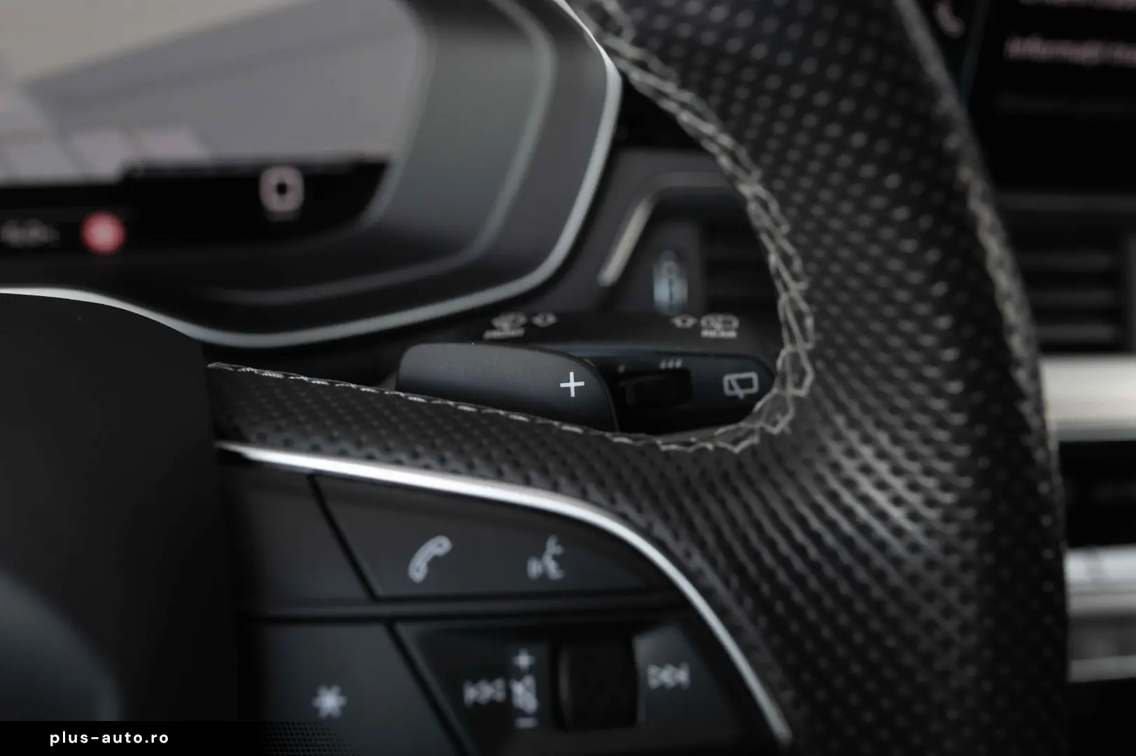 Audi A4 Avant 40 TDI S tronic S line