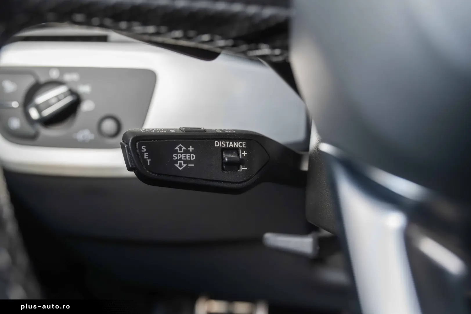 Audi A4 Avant 40 TDI S tronic S line