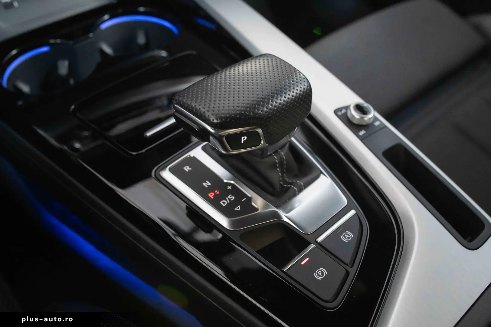 Audi A4 Avant 40 TDI S tronic S line