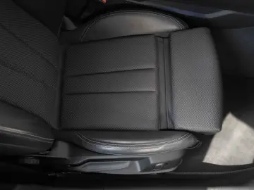 Audi A4 Avant 40 TDI S tronic S line