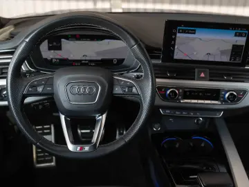 Audi A4 Avant 40 TDI S tronic S line