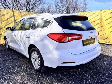 FORD FOCUS 1.0 ECOBOOST 155 CP MHEV   HYBRID