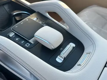 Mercedes-Benz GLE 300d 4M AMG PANO LUFT HUD BELÜF AHK BURM