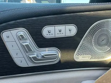 Mercedes-Benz GLE 300d 4M AMG PANO LUFT HUD BELÜF AHK BURM