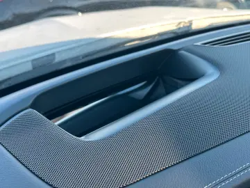 Mercedes-Benz GLE 300d 4M AMG PANO LUFT HUD BELÜF AHK BURM