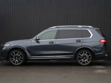 BMW X7 xDrive40d 7 locuri M-Sport