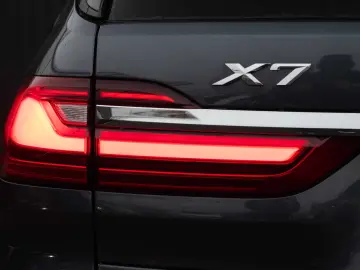 BMW X7 xDrive40d 7 locuri M-Sport