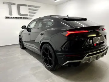LAMBORGHINI Urus AWD Aut. Pano  Keramik B&O  Massage  ...