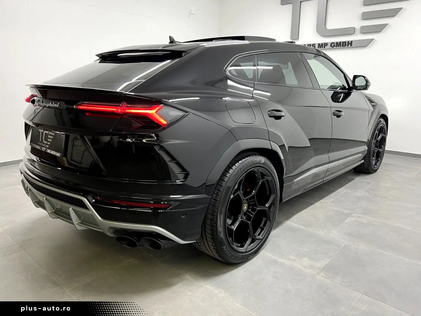 LAMBORGHINI Urus AWD Aut. Pano  Keramik B&O  Massage  ...