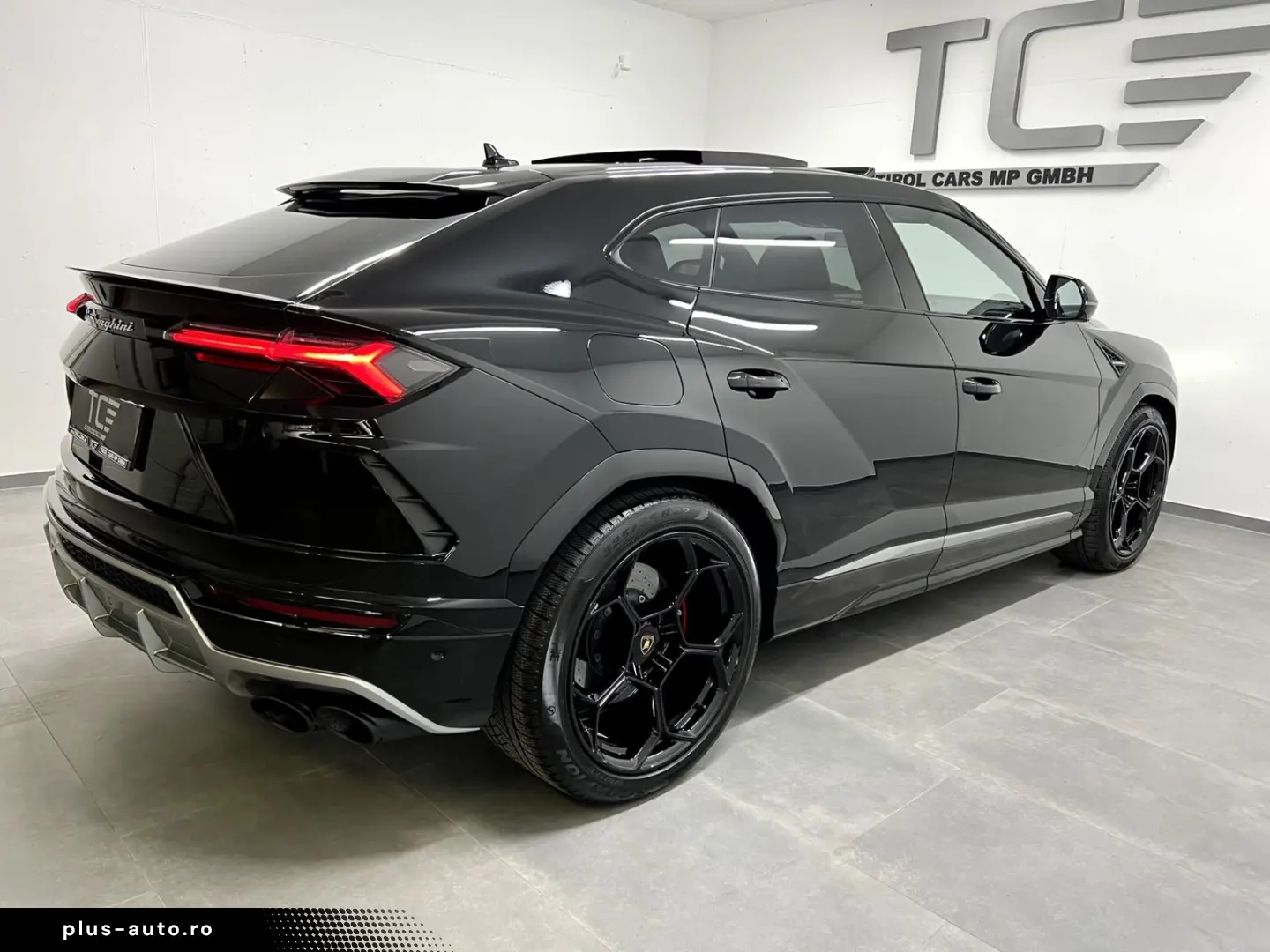 LAMBORGHINI Urus AWD Aut. Pano  Keramik B&O  Massage  ...