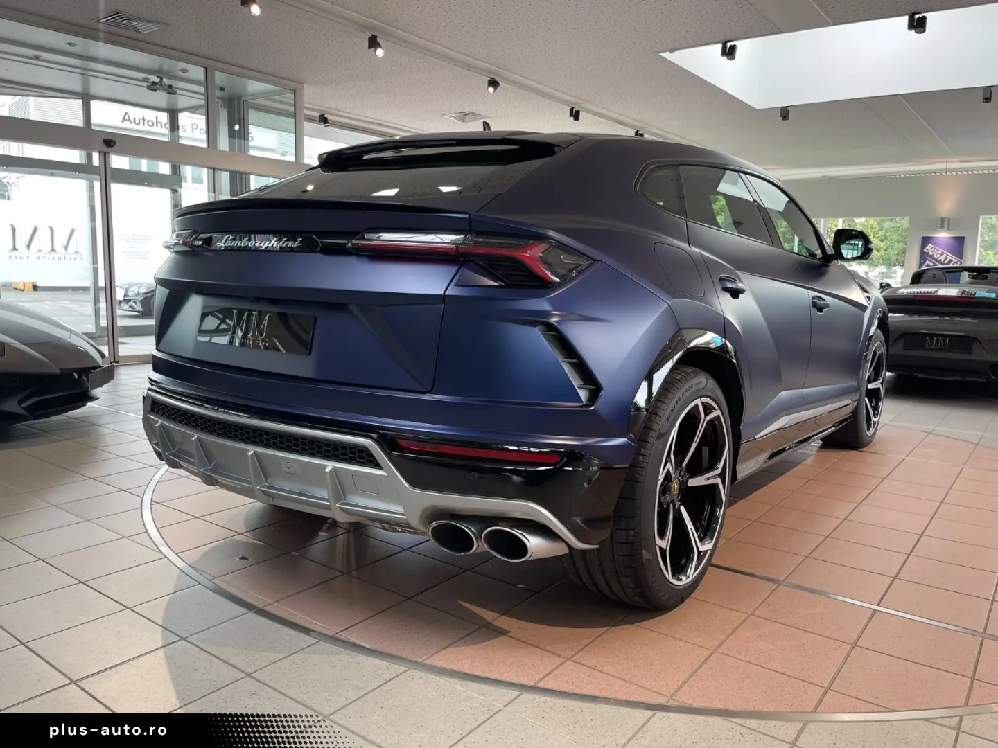 LAMBORGHINI Urus.ADAS PANORAMA HEAD-UP NIGHT-VISION MATTLACK