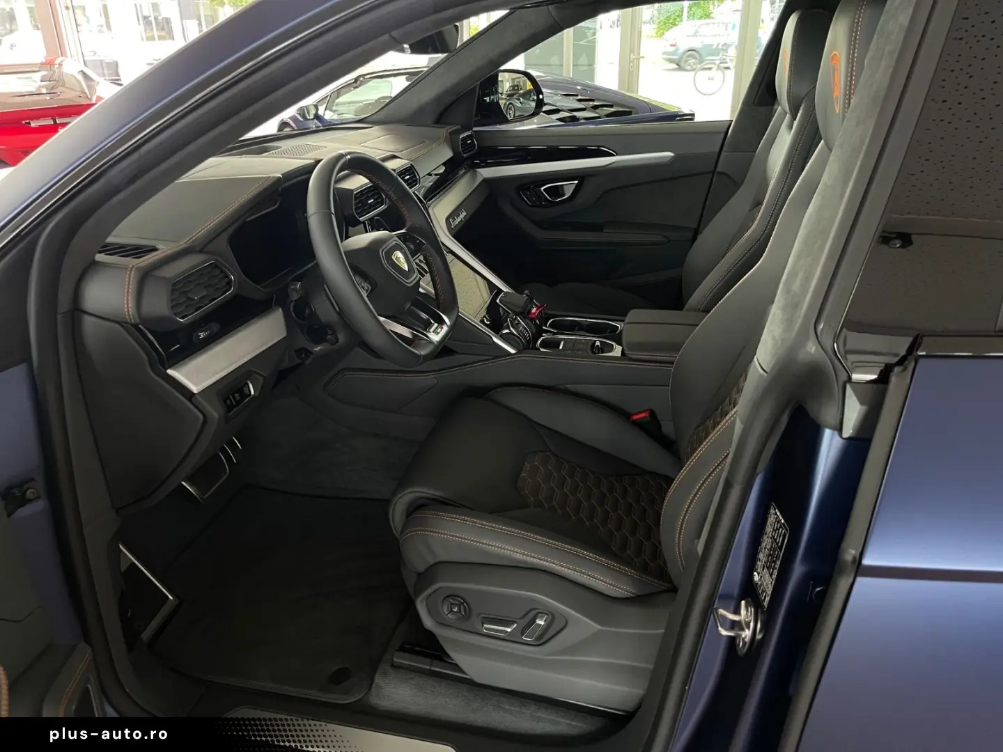 LAMBORGHINI Urus.ADAS PANORAMA HEAD-UP NIGHT-VISION MATTLACK