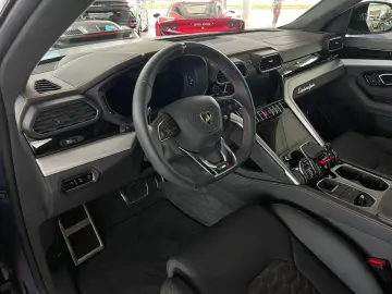 LAMBORGHINI Urus.ADAS PANORAMA HEAD-UP NIGHT-VISION MATTLACK