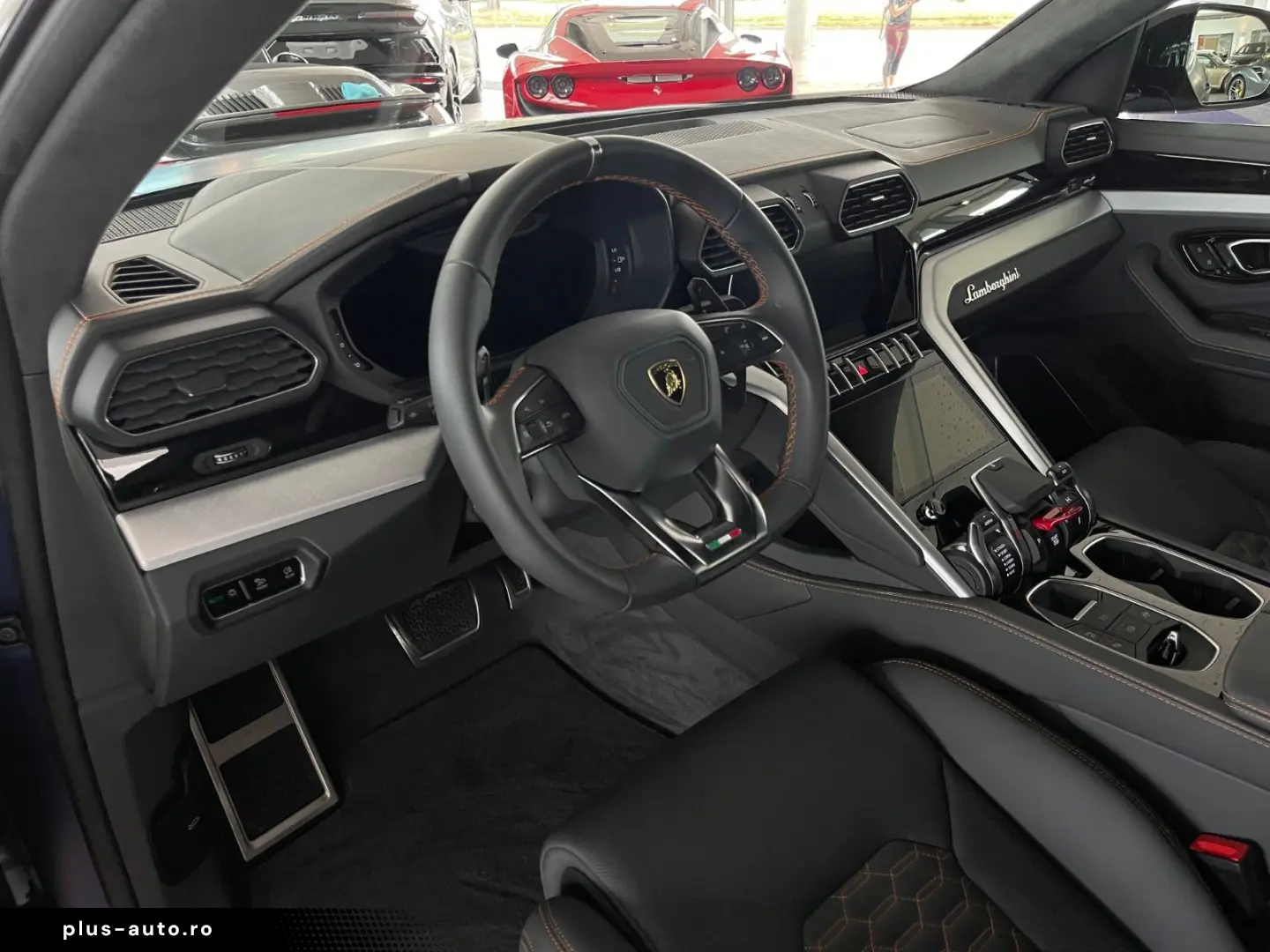 LAMBORGHINI Urus.ADAS PANORAMA HEAD-UP NIGHT-VISION MATTLACK