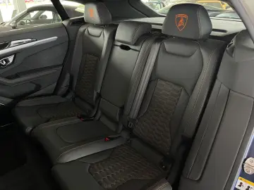 LAMBORGHINI Urus.ADAS PANORAMA HEAD-UP NIGHT-VISION MATTLACK