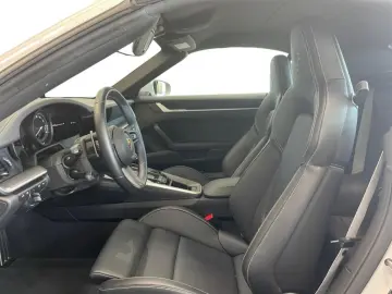 PORSCHE 911 Carrera S Cabrio Exclusive Carbon Fahrassist