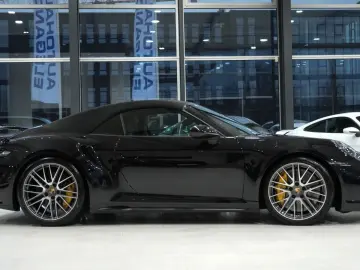 PORSCHE 911 Turbo S Cabrio SPORTABGAS CARBON LIFT 1.HAND