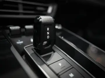 PORSCHE 911 Turbo S Cabrio SPORTABGAS CARBON LIFT 1.HAND