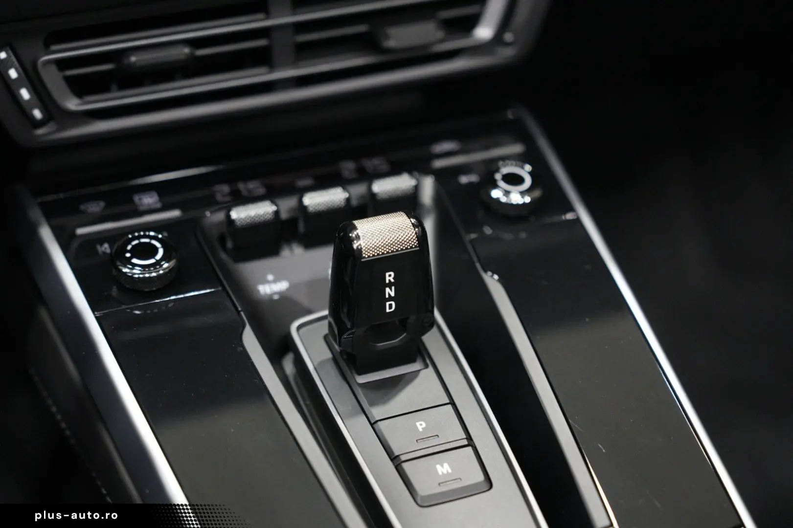 PORSCHE 911 Turbo S Cabrio SPORTABGAS CARBON LIFT 1.HAND