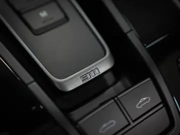 PORSCHE 911 Turbo S Cabrio SPORTABGAS CARBON LIFT 1.HAND