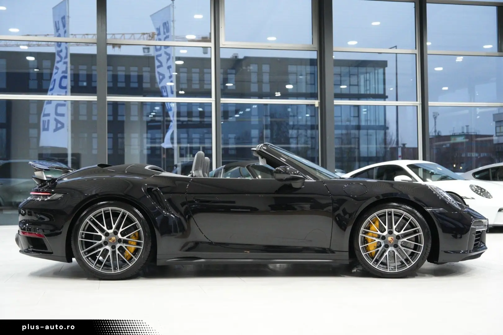 PORSCHE 911 Turbo S Cabrio SPORTABGAS CARBON LIFT 1.HAND
