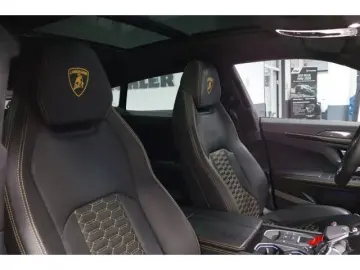 LAMBORGHINI Urus Ceramic Carbon B&O Garantie Facelift