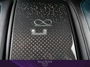 ROLLS ROYCE Cullinan Black Badge Series II