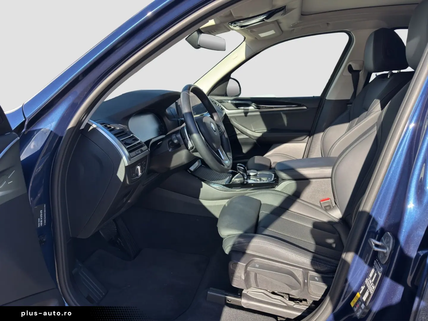 BMW X3 xDrive 30e (Navi LED Pano HUD Leder WLAN)