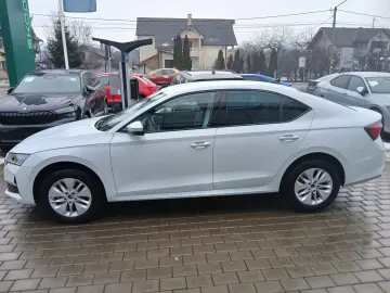 Skoda Octavia 2.0 TDI 150 CP DSG Selection
