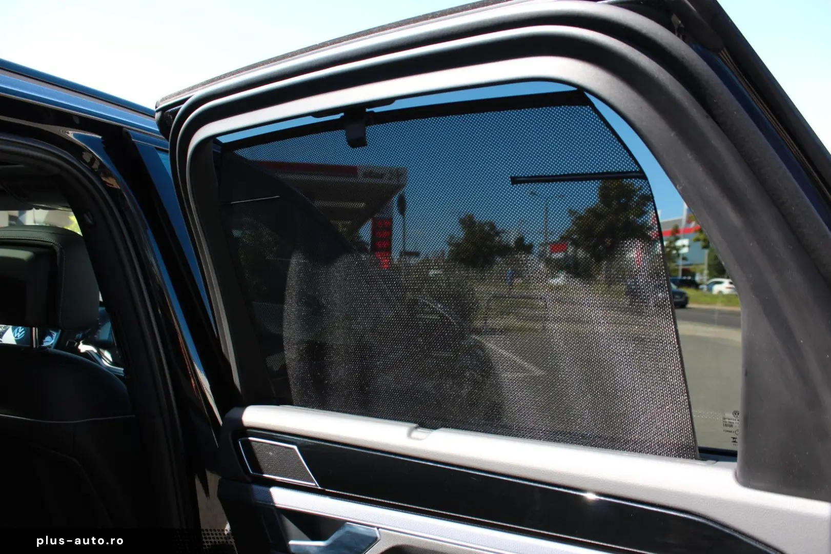 VW Touareg R-Line IQ LED Stdhzg AHK DynAud Luft 21