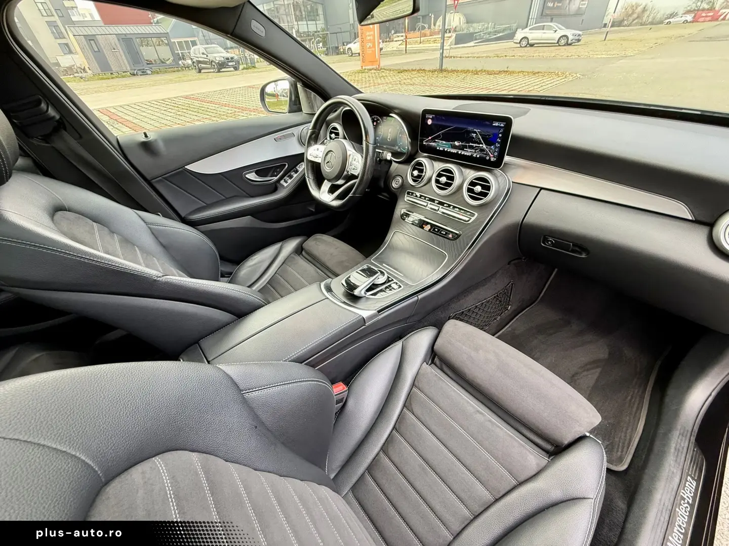 DE VANZARE MERCEDES C300E HIBRID ELECTRIC PLUG-IN