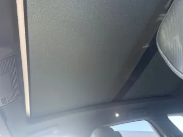 VW Touareg R-Line 3.0l TDI Leder LED IQ-Light Luft