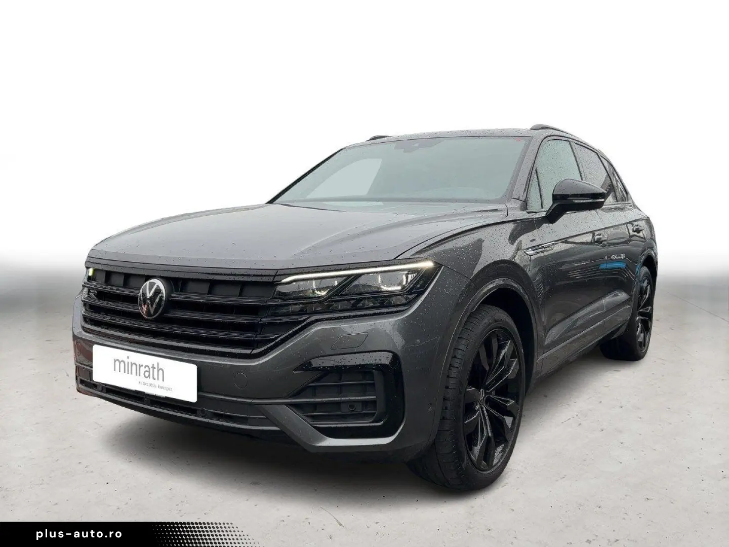 VW Touareg R-Line TDI BLACK MATRIX PANO AHK NAVI 36