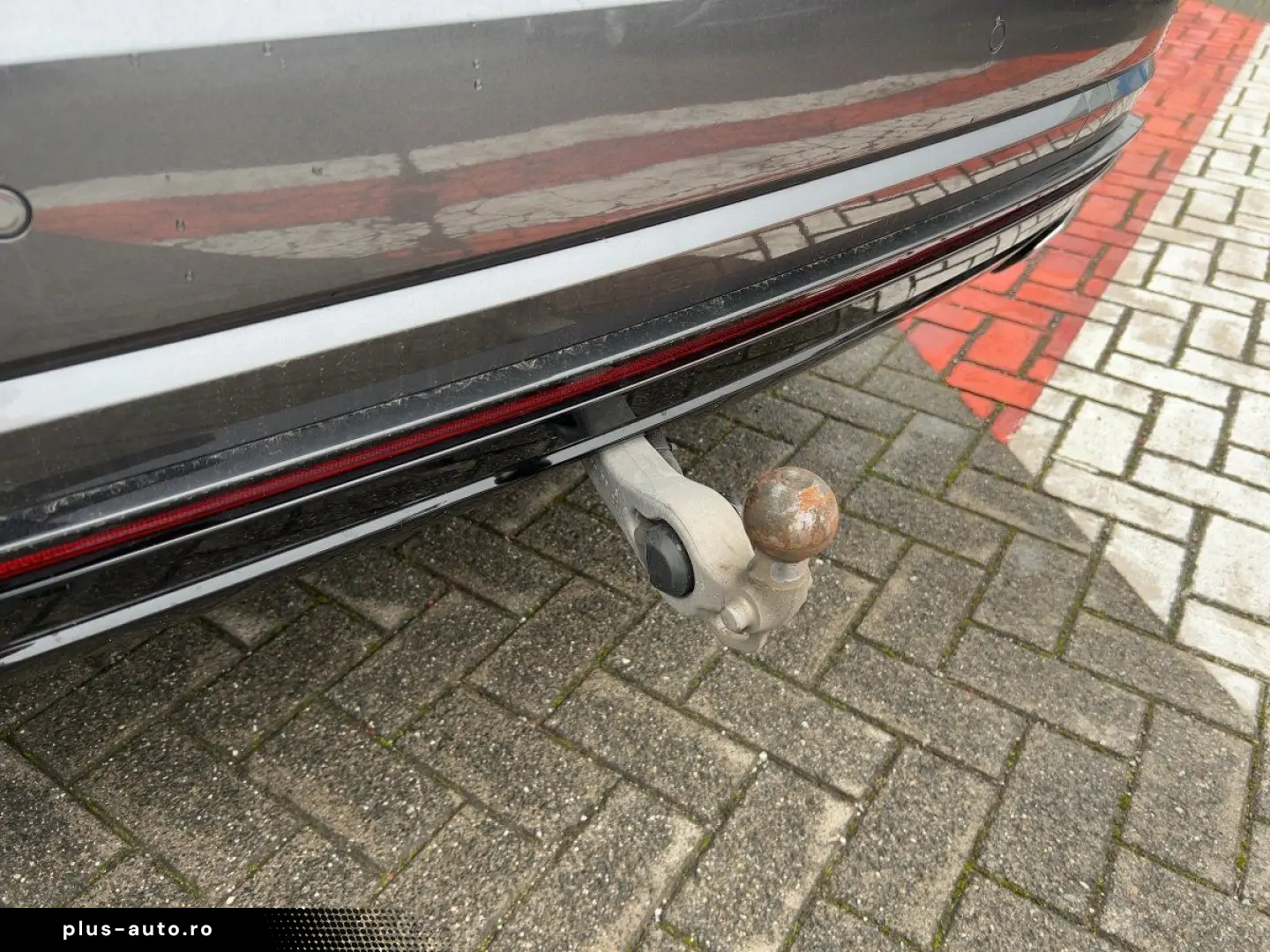 VW Touareg R-Line TDI BLACK MATRIX PANO AHK NAVI 36